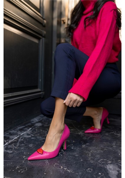 Jessia Kadın Fusya Dudak Detay Topuklu Ayakkabi