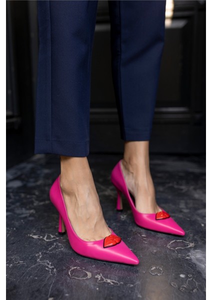 Jessia Kadın Fusya Dudak Detay Topuklu Ayakkabi