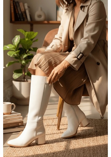 Despina Beyaz Deri Topuklu (5 cm Topuklu ) Yanı Fermuarlı Günlük Kullanım Çizme fiyatları