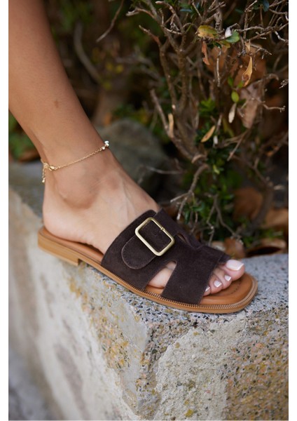 Mezzo Kadın Kahve Suet Toka Detay Terlık