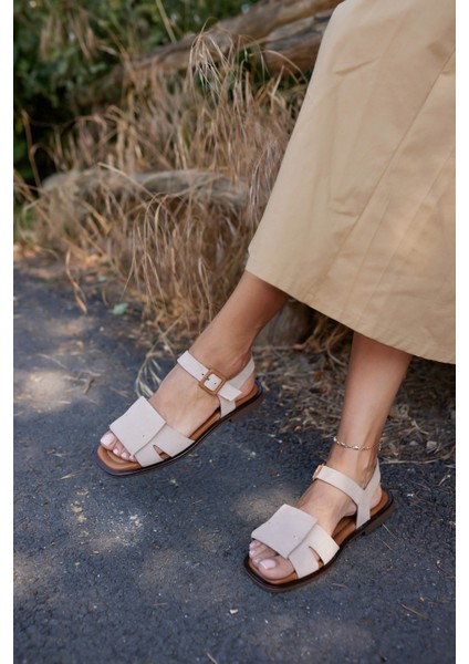 Cicca Kadın Bej Gercek Deri Suet Sandalet fırsatları