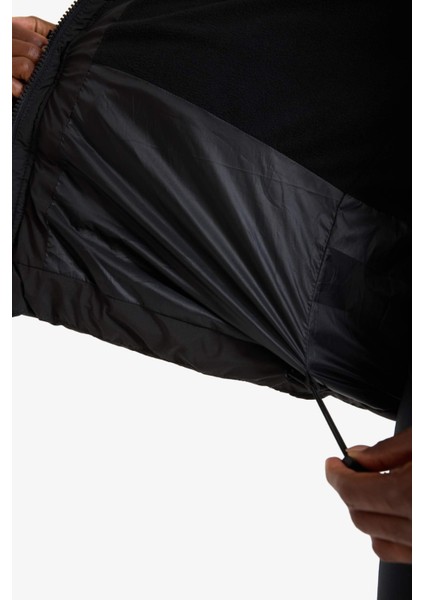 Fit Su İtici Regular Fit Yarım Polar Astarlı Kapüşonlu Fermuarlı Kışlık Mont A1553AX25WN