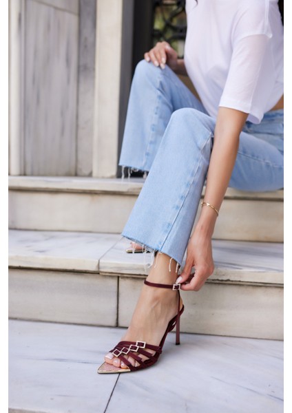 Luna Kadın Bordo Saten Tokalı Burun Demır Taşli Topuklu Abiye Sandalet modelleri