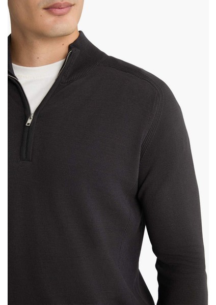 Standart Fit Dik Yaka Yarım Fermuarlı Triko Kazak D0624AX25AU indirimleri