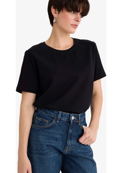 Regular Fit Bisiklet Yaka Basic Düz Premium Kısa Kollu Tişört A9428AX25AU modelleri