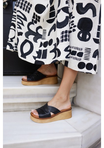 Fianco Kadın Siyah Gercek Deri Dolgu Taban Terlık fırsatları