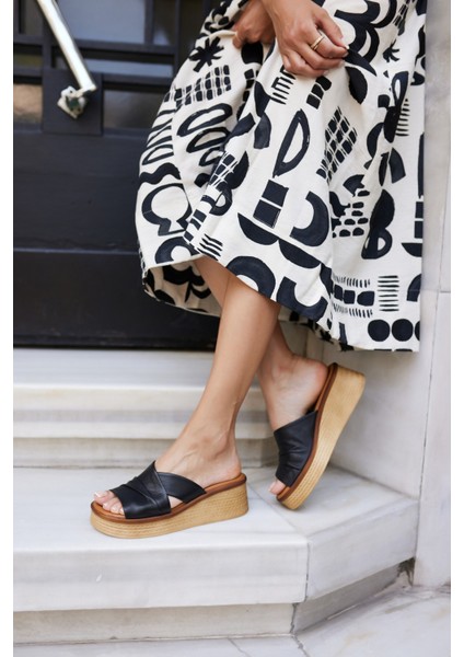 Fianco Kadın Siyah Gercek Deri Dolgu Taban Terlık indirimleri