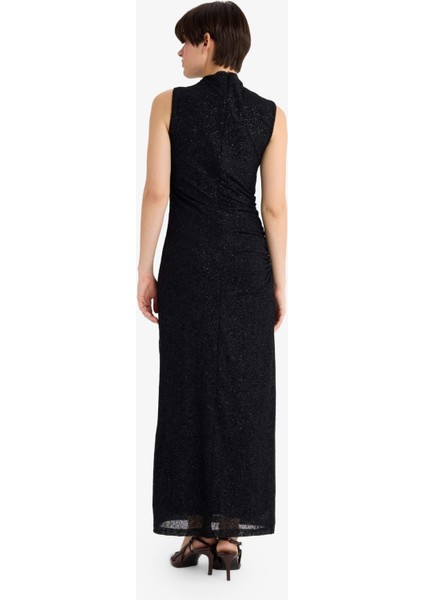 Regular Fit Dik Yaka Parlak Kumaş Tül Kolsuz Midi Elbise G3637AX25AU indirimleri