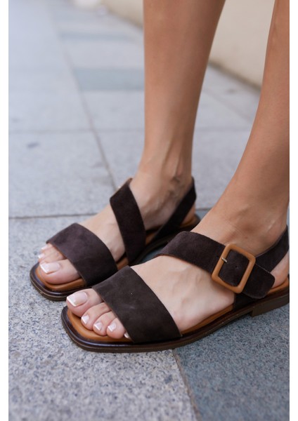 Poster Kadın Vizon Kum Suet Sandalet
