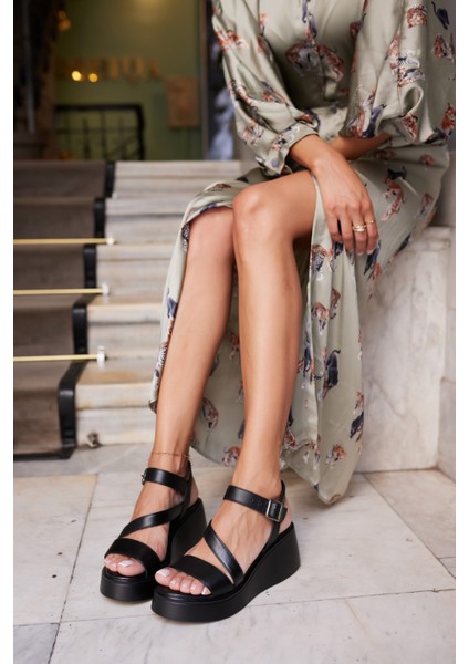 Aspetto Kadin Siyah Gercek Deri Dolgu Taban Sandalet indirimleri