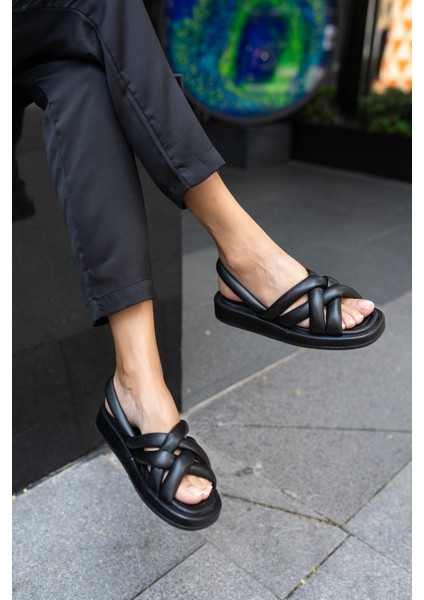 Marciya Kadin Siyah Pofuduk Sandalet modelleri