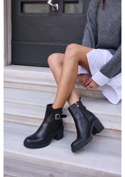 Karol Kadın Siyah Gercek Deri Kalin Topuklu Bot