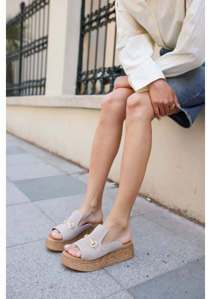 Barcolo Kadın Bej Gercek Suet Toka Detay Terlık fırsatları