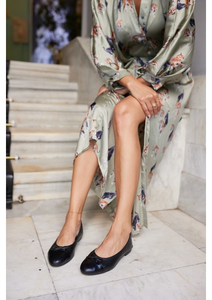 Silvas Kadın Siyah Gercek Deri Pisi Babet fırsatları