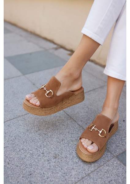 Barcolo Kadın Bej Gercek Suet Toka Detay Terlık indirimleri