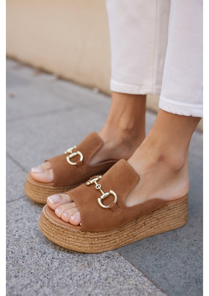 Barcolo Kadın Bej Gercek Suet Toka Detay Terlık