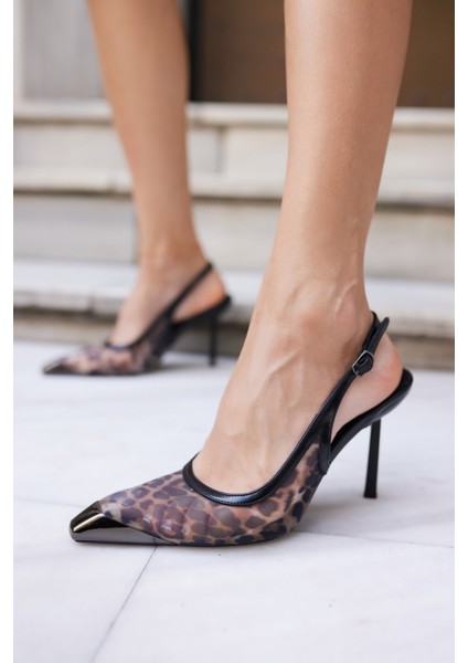 Leno Kadın Bordo Tul Detay Burun Demırlı Sandalet