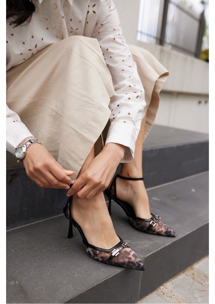 Dennıs Kadın Bordo Leoapar Tul Detay Topuklu Ayakkabı fırsatları