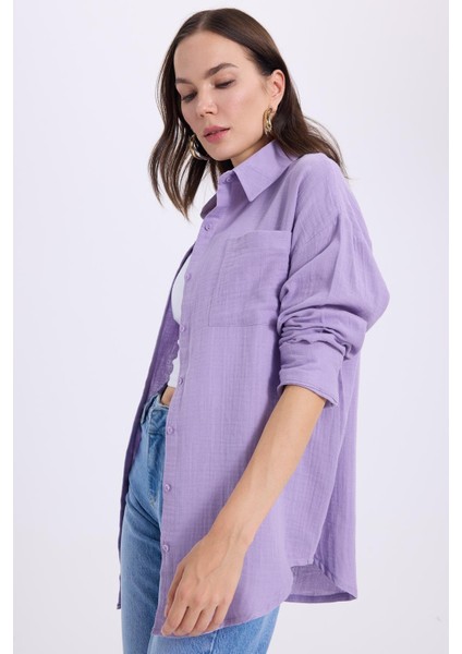 Kadın Oversize Geniş Kesim %100 Pamuk Müslin Kumaş Uzun Kollu Cepli Dokulu Açık Mor Gömlek indirimleri