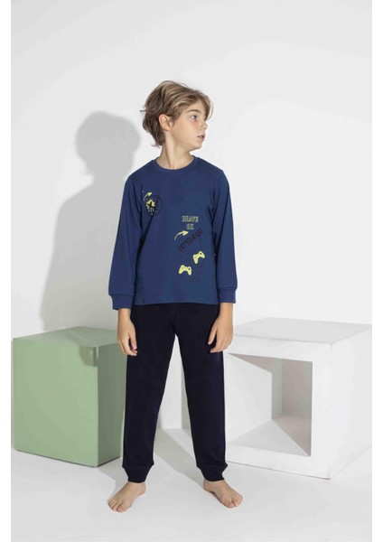 Erkek Çocuk Lacivert Uzun Kollu Oyun Temalı Pamuklu Pijama Takımı 7419L fırsatları