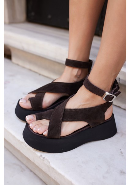 Zoey Kadın Vızon Kum Suet Parmak Arası Detay Sandalet indirimleri