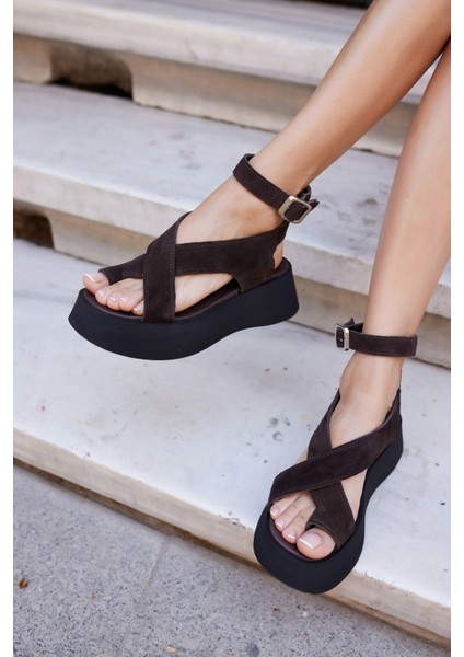 Zoey Kadın Vızon Kum Suet Parmak Arası Detay Sandalet