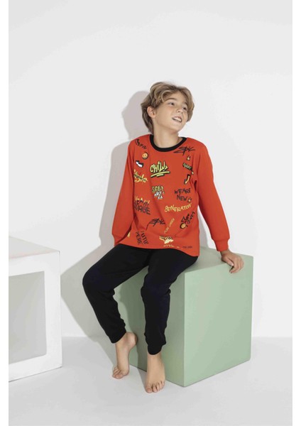 Erkek Çocuk Renkli Baskılı Uzun Kol Pijama Takımı - Interlok Kumaş 7413T modelleri