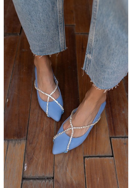 Sara Kadin Mavi Taş Detay Babet