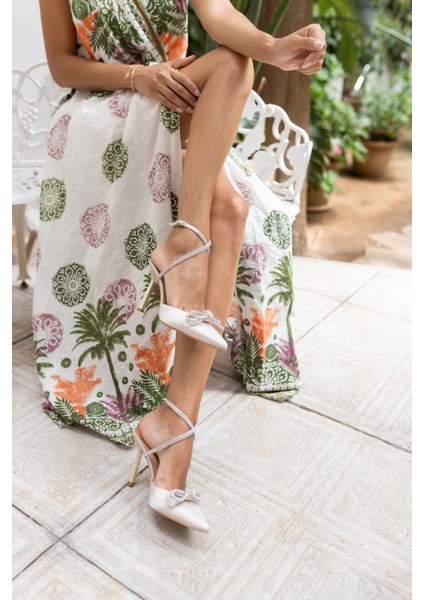 Foden Kadın Bej Saten Fiyonk Taşli Abiye Sandalet fırsatları