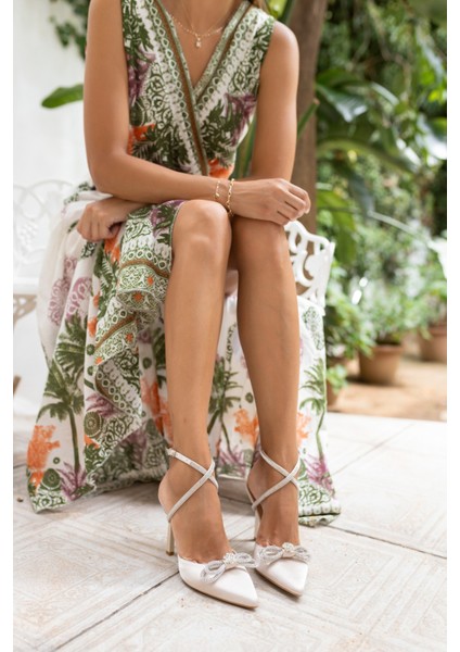 Foden Kadın Bej Saten Fiyonk Taşli Abiye Sandalet indirimleri