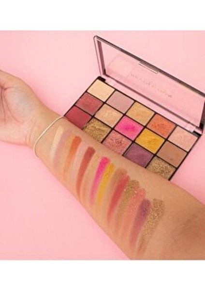 Göz Farı Paleti 15 Renk Çok Renkli Toz Formda Uzun Süre Kalıcı Etki modelleri