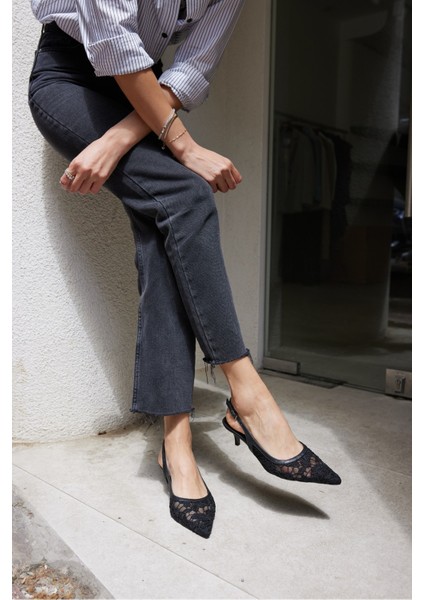 Gris Kadın Bej Dantel Tül Detay Mını Topuklu Ayakkabi indirimleri