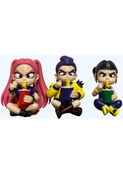 Huntrix – Ramen Molası Üçlü Set | Zoey, Mira & Rumi | El Boyaması Koleksiyon Figürleri | Chibi K-Pop Tarzı | Özel Seri