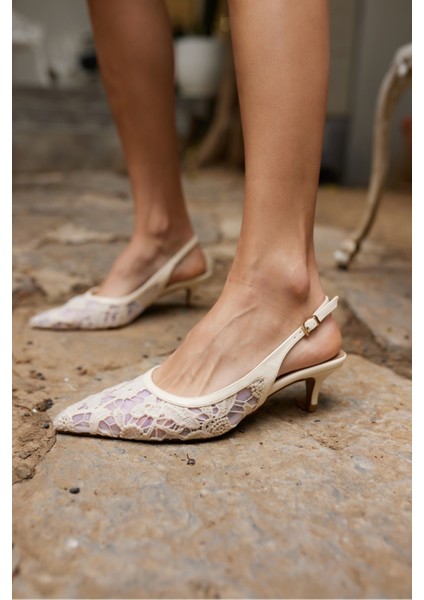 Gris Kadın Bej Dantel Tül Detay Mını Topuklu Ayakkabi