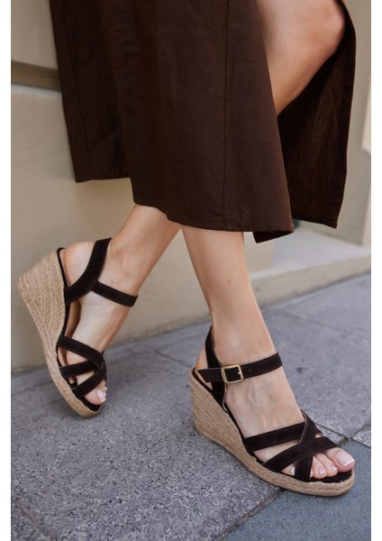Susana Kadın Bej Bantli Espadril Taban Sandalet fırsatları