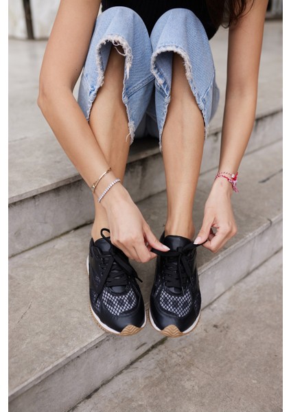 Talisca Kadın Bej Bagcıklı Sneaker indirimleri