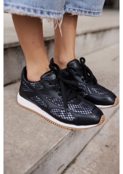 Talisca Kadın Bej Bagcıklı Sneaker