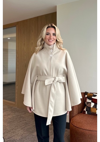 Krem Düğmeli Kuşaklı Kaşe Panço - 2055