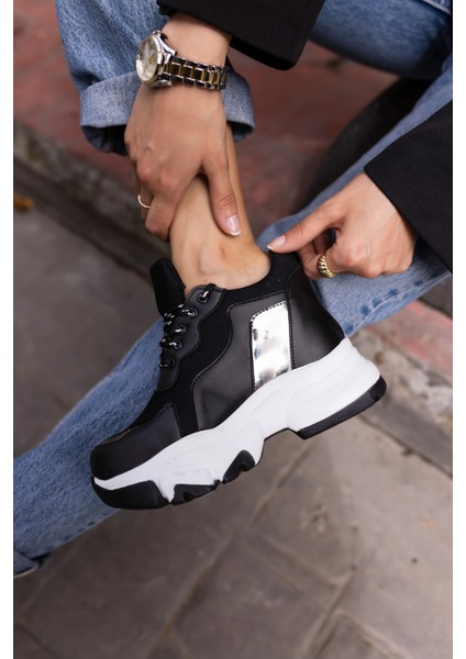 Ripa Kadin Siyah Dolgu Topuk Sneaker