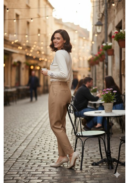 Kadın Badi Bluz Gofre Kumaş Sümbül Nakışlı Likralı Yuvarlak Yaka Uzun Kollu Normal Kesim modelleri