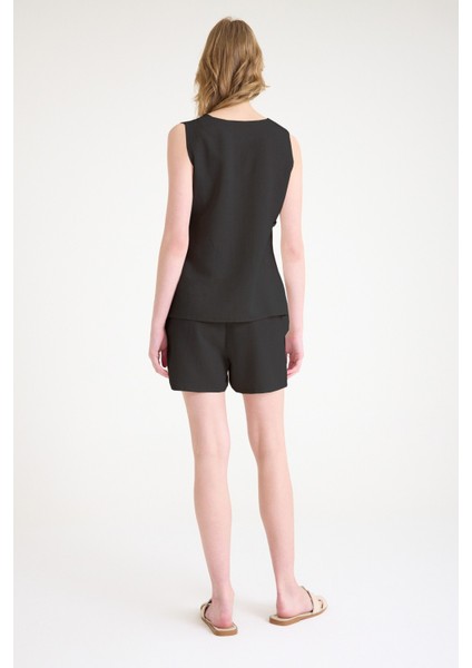 Keten Yazlık Dekolteli Kolsuz Bluz Şort Ikili Siyah Takım fiyatları