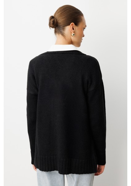 V Yaka Oversize Siyah Triko Kazak fırsatları