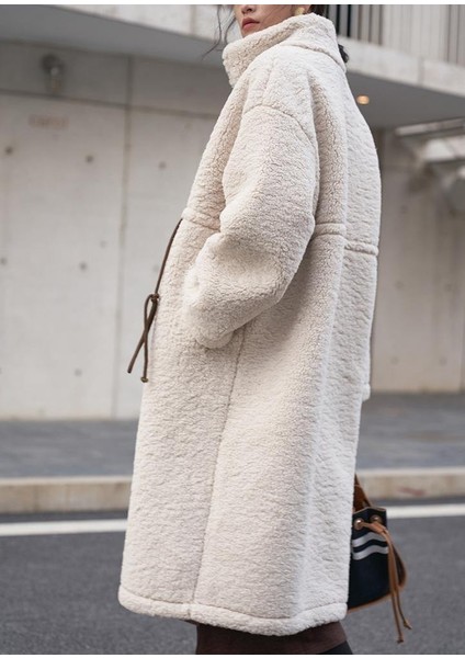 Peluş Beli Bağcıklı Çıt Çıt Detaylı Kışlık Tarz Kadın Fermuarlı Tüylü Ceket modelleri