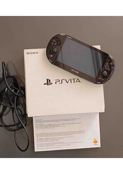 Ps Vita Slim 8gb Little Deviants Oyunu Hediyeli