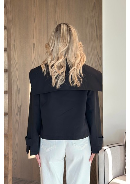 Siyah Sakura Geniş Yaka Kısa Trençkot - 7530