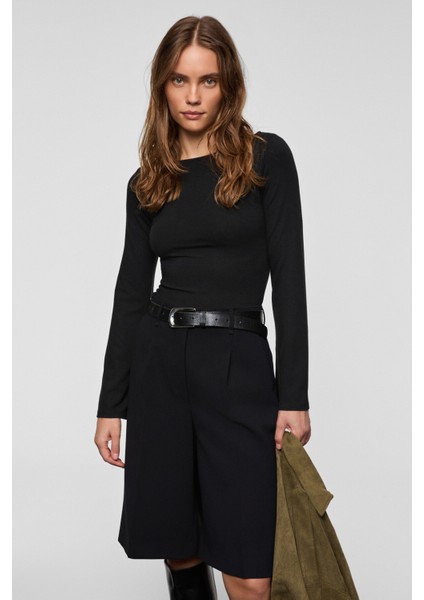 MURILYO Kadın Esnek Ve Yumuşak Kumaşlı Geniş Kol Ucu Geniş Kayık Yakalı Siyah Bluz