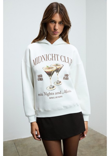 LUKKIS Kadın Yumuşak Kumaşlı Nakışlı Kapüşonlu Ekru Sweatshirt modelleri