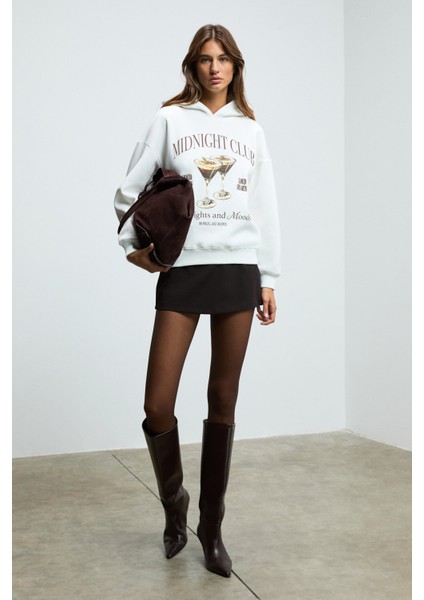 LUKKIS Kadın Yumuşak Kumaşlı Nakışlı Kapüşonlu Ekru Sweatshirt indirimleri