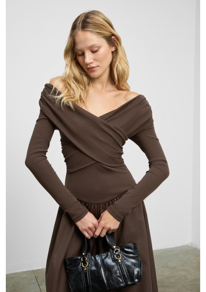 FRUENDO Kadın Asimetrik Yakalı Üstü Esnek Kumaşlı Eteği Poplin Uzun Kahverengi Elbise modelleri