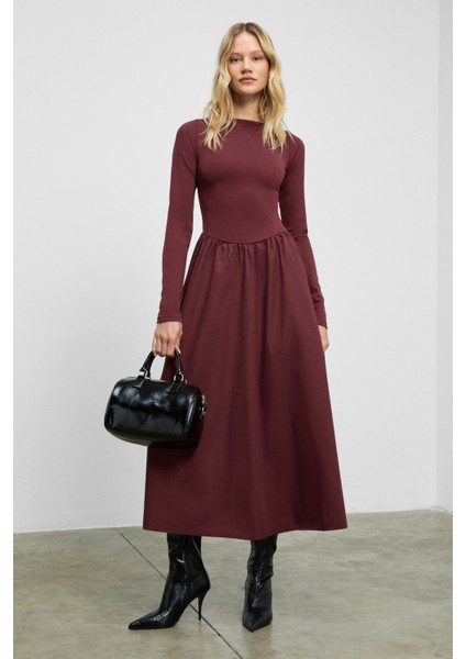 PANI Kadın Maxi Boy Etek Kısmı Dokuma Poplin Kloş Üst Kısmı Esnek Viskon Elastan Şık Bordo Elbise